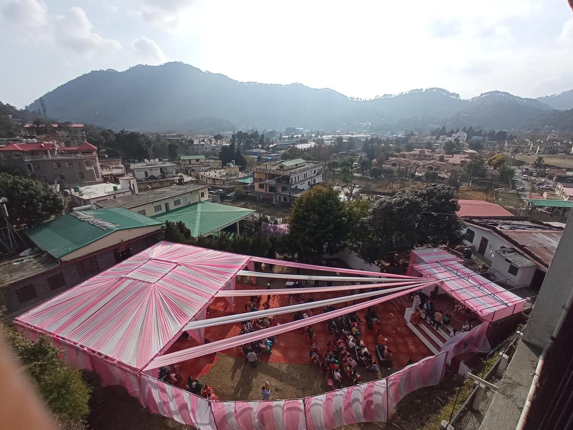 Siddhi Vinayak Hotel And Banquet Bhimtal Exterior photo